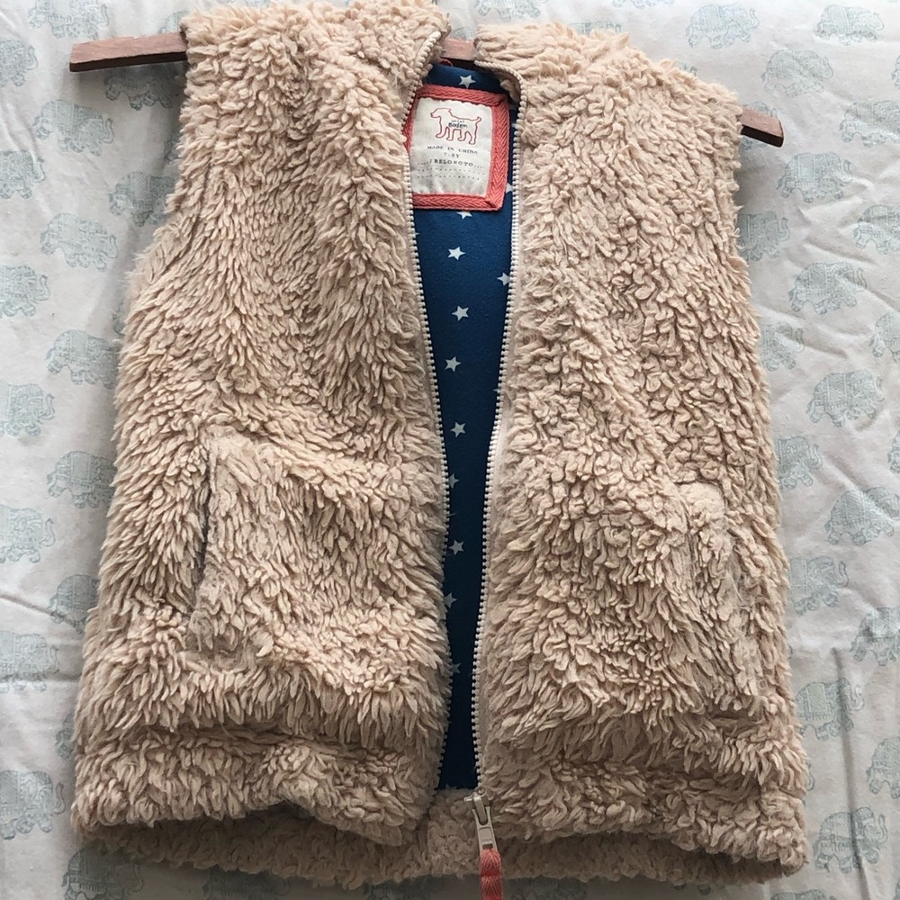 Mini Boden girls white vest with hoodie.